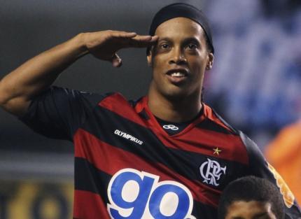 Ronaldinho, projet crowdfunding